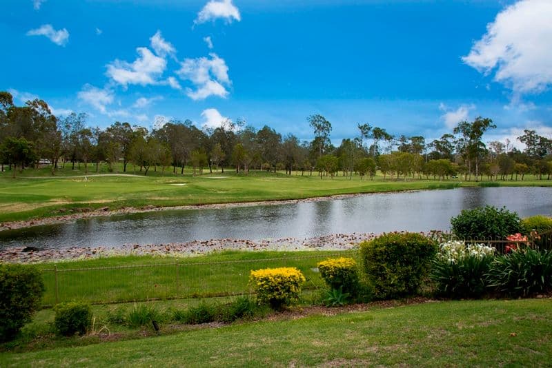 4 Steyning Court, ARUNDEL QLD 4214, Arundel - Image 1