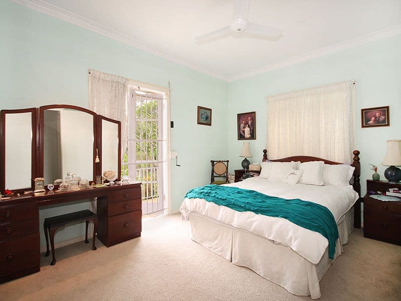 7 Essex Road, Indooroopilly QLD 4068, Indooroopilly - Thumbnail 4