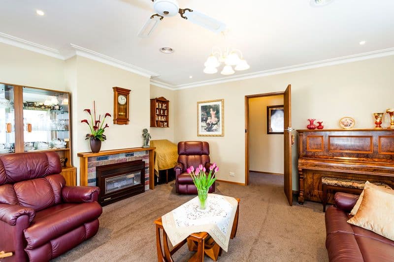 23 Pecten Avenue, WARRNAMBOOL VIC 3280, Warrnambool - Thumbnail 3