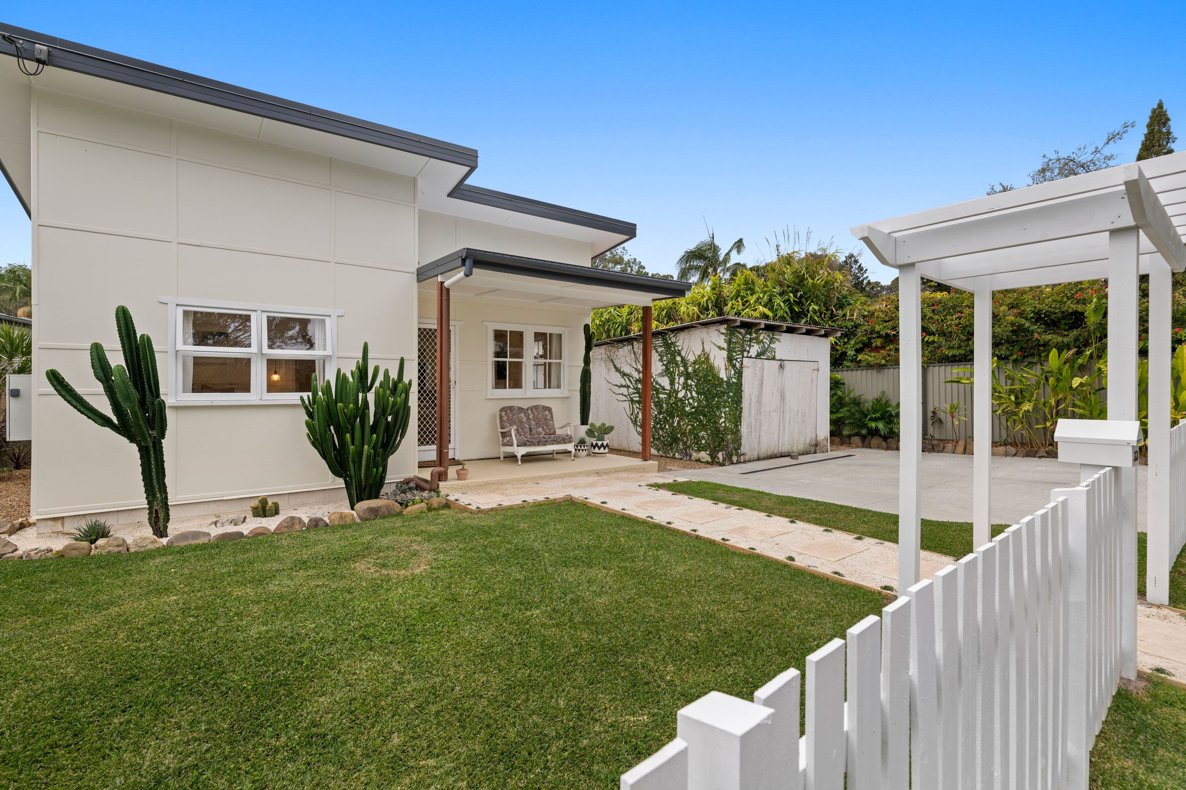 33 Matilda Street, Burleigh Heads QLD 4220, Burleigh Heads - Image 1