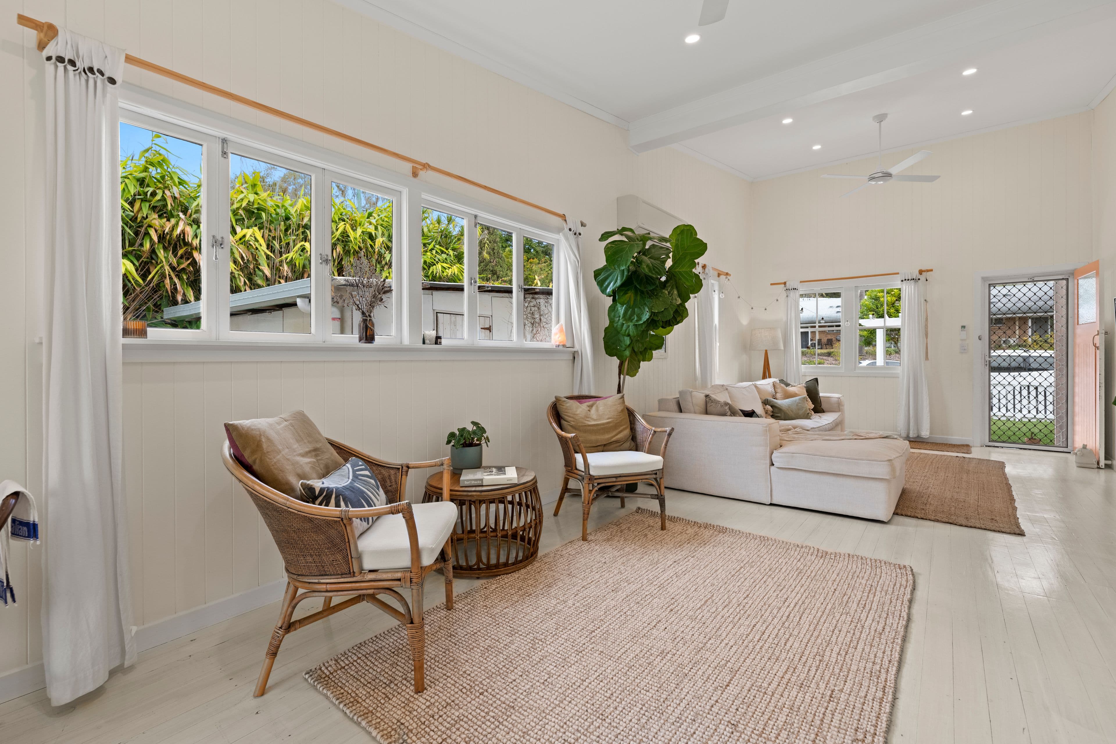 33 Matilda Street, Burleigh Heads QLD 4220, Burleigh Heads - Thumbnail 4