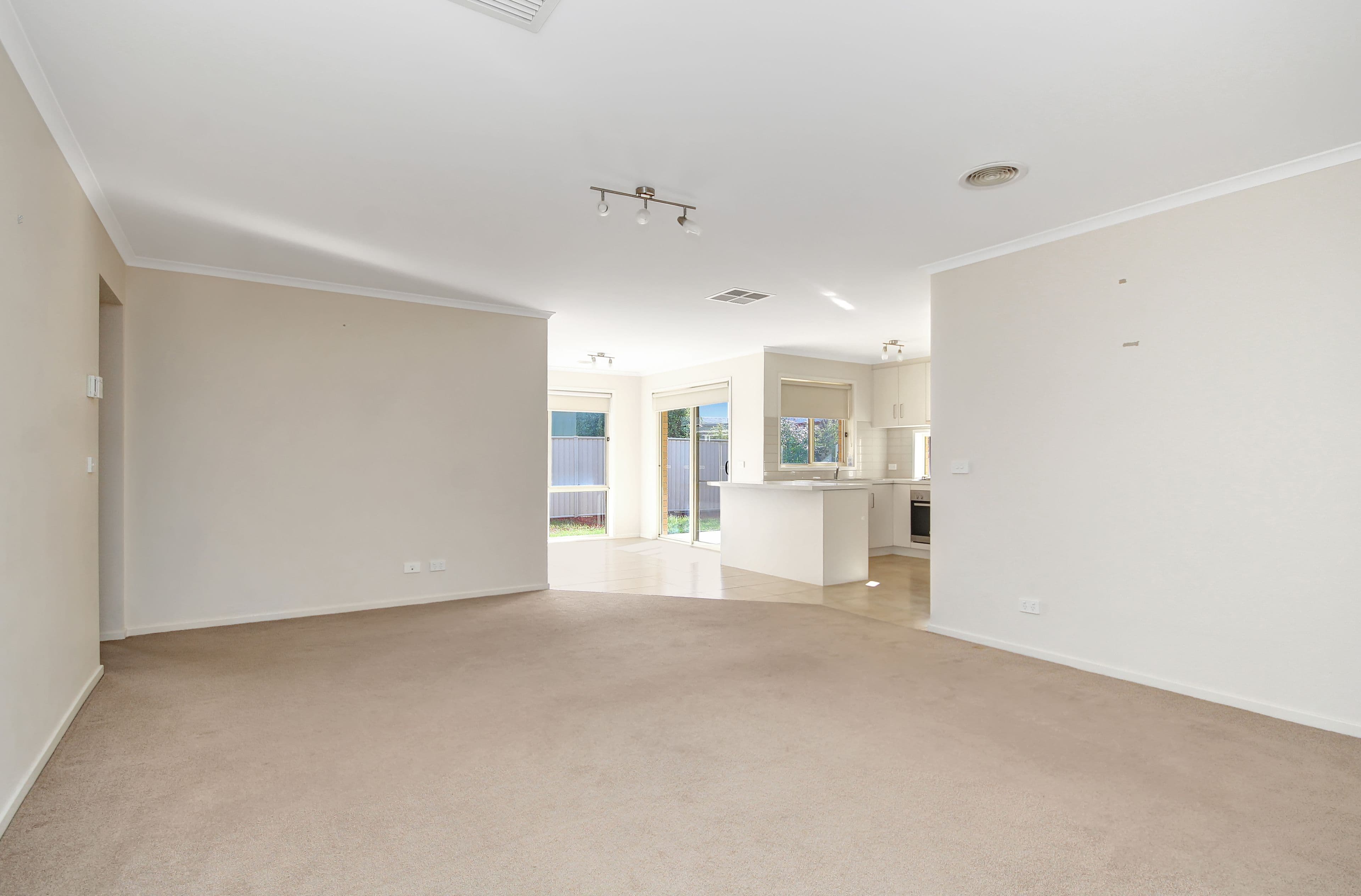 46 Hillary Street, Horsham VIC 3400, Horsham - Thumbnail 3