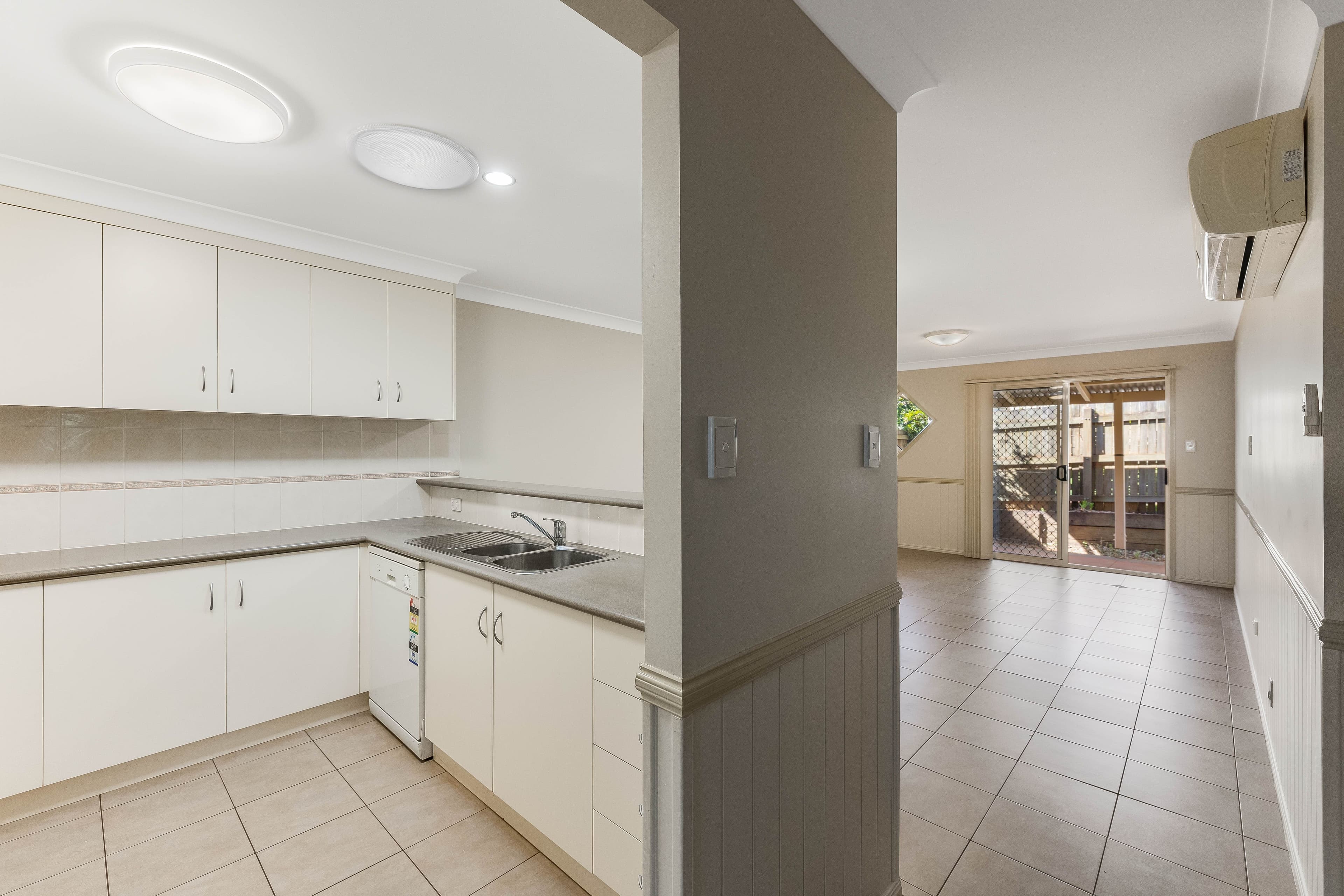 22a Spencer Street, Harristown QLD 4350, Harristown - Thumbnail 3