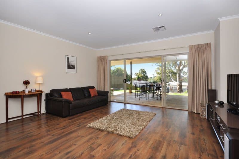 77B Taylors Road East, ABERFOYLE PARK SA 5159, Aberfoyle Park - Thumbnail 3