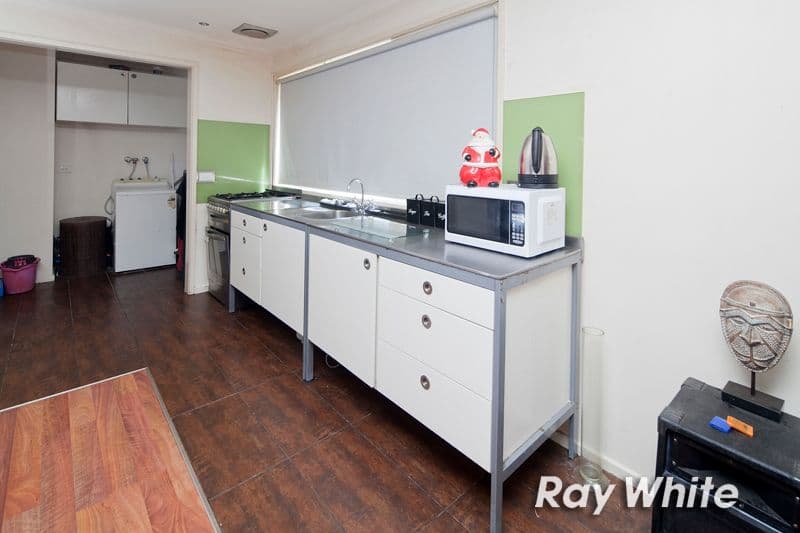 74 Raphael Crescent, Frankston VIC 3199, Frankston - Thumbnail 6