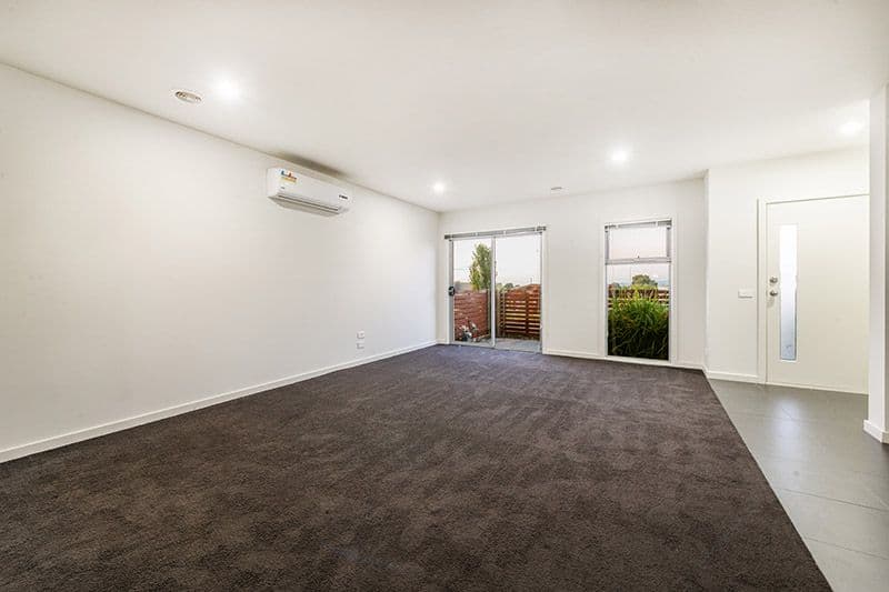 5 Jockey Lane, Cranbourne VIC 3977, Cranbourne - Thumbnail 5