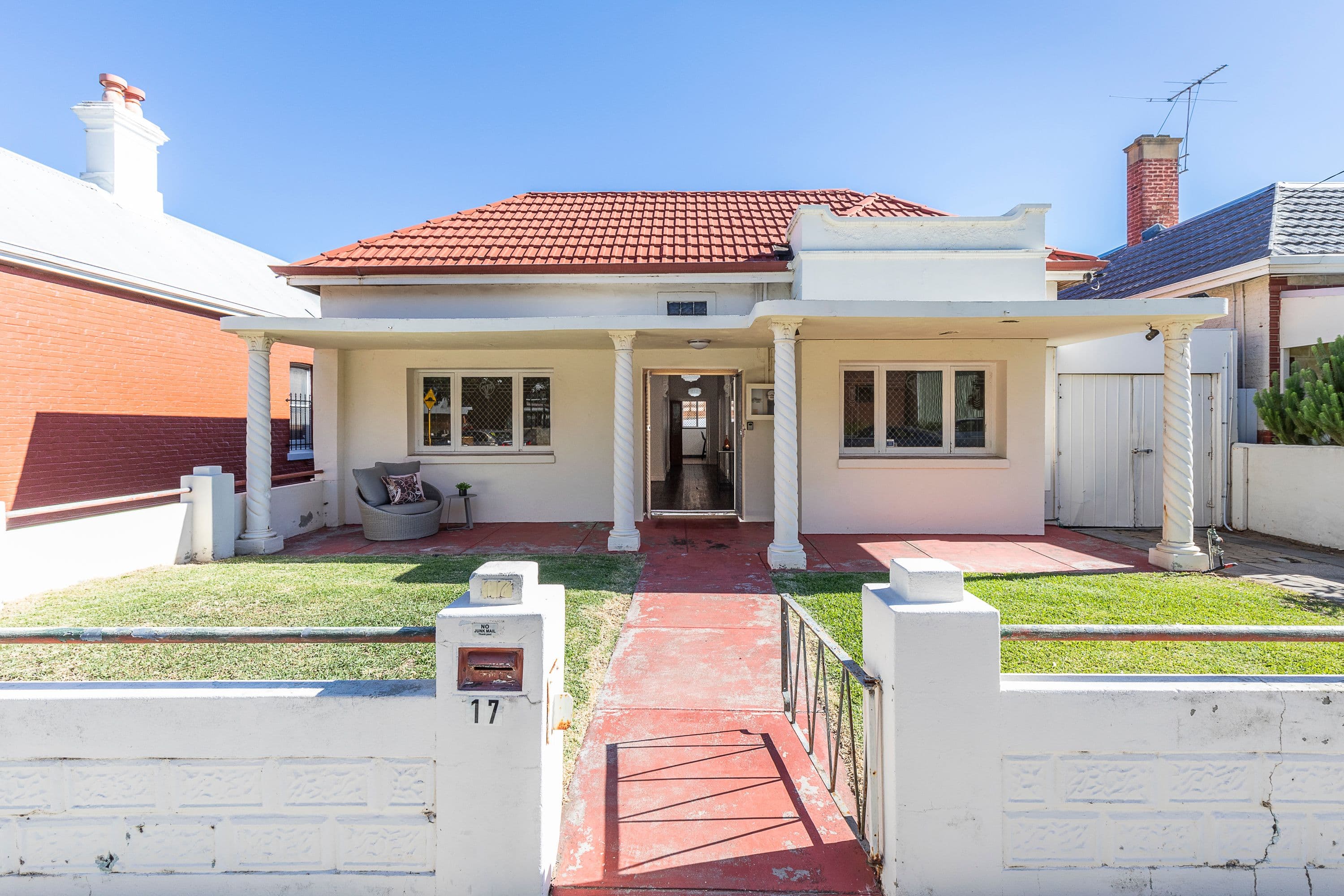 17 Bulwer Avenue, Perth WA 6000, Perth - Thumbnail 2