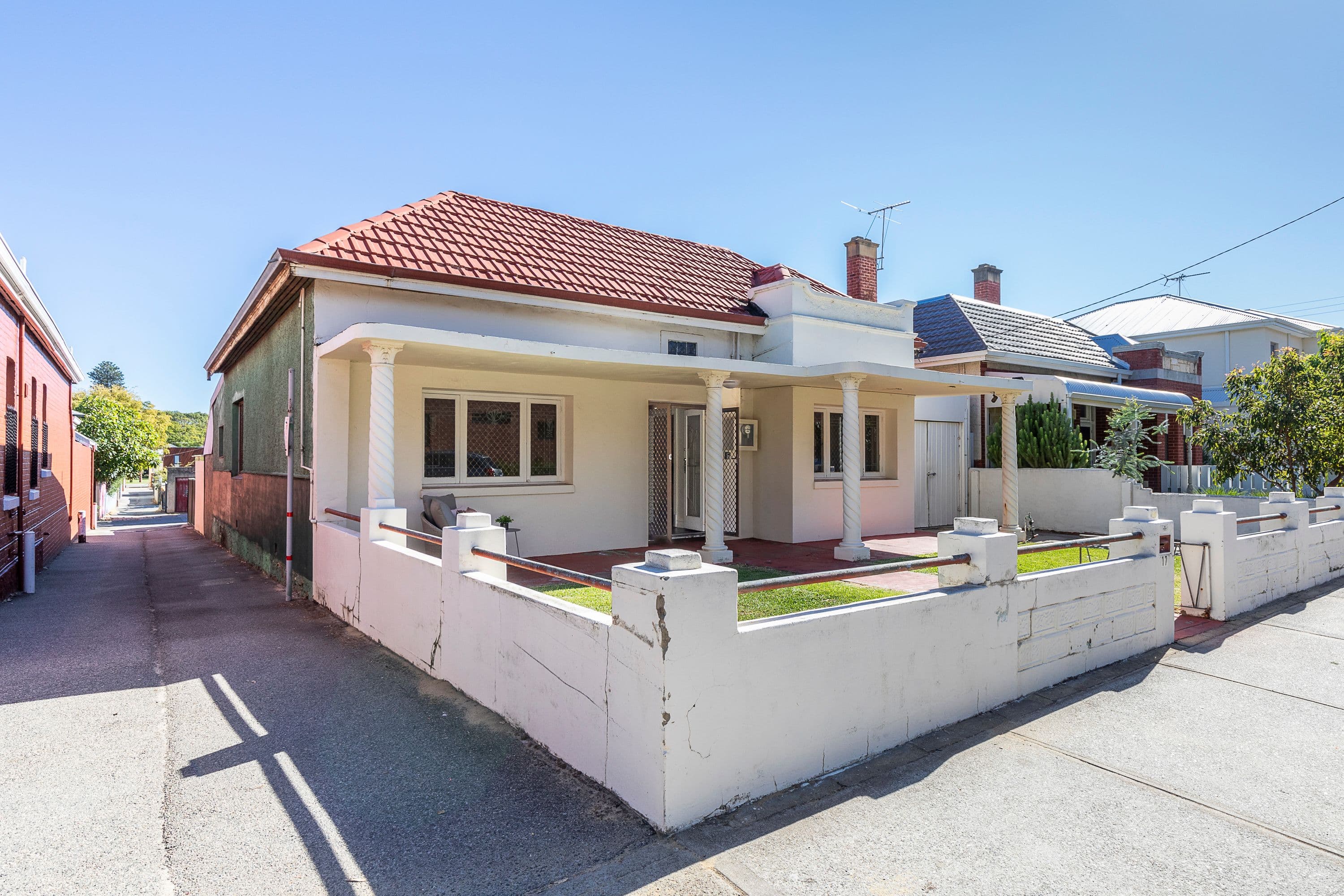17 Bulwer Avenue, Perth WA 6000, Perth - Thumbnail 3