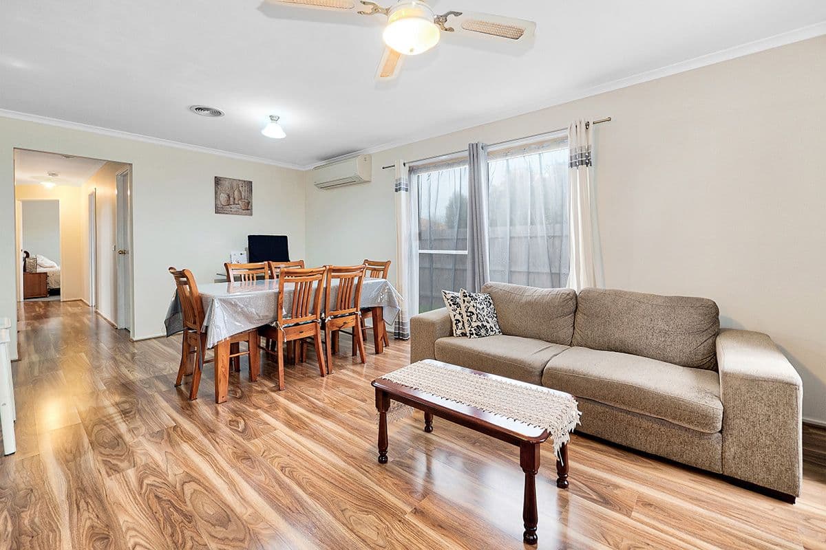 34 Bellbrae Crescent, Cranbourne West VIC 3977, Cranbourne West - Thumbnail 3