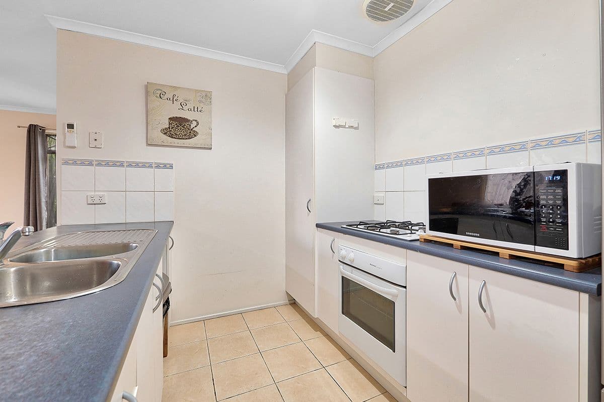 34 Bellbrae Crescent, Cranbourne West VIC 3977, Cranbourne West - Thumbnail 8