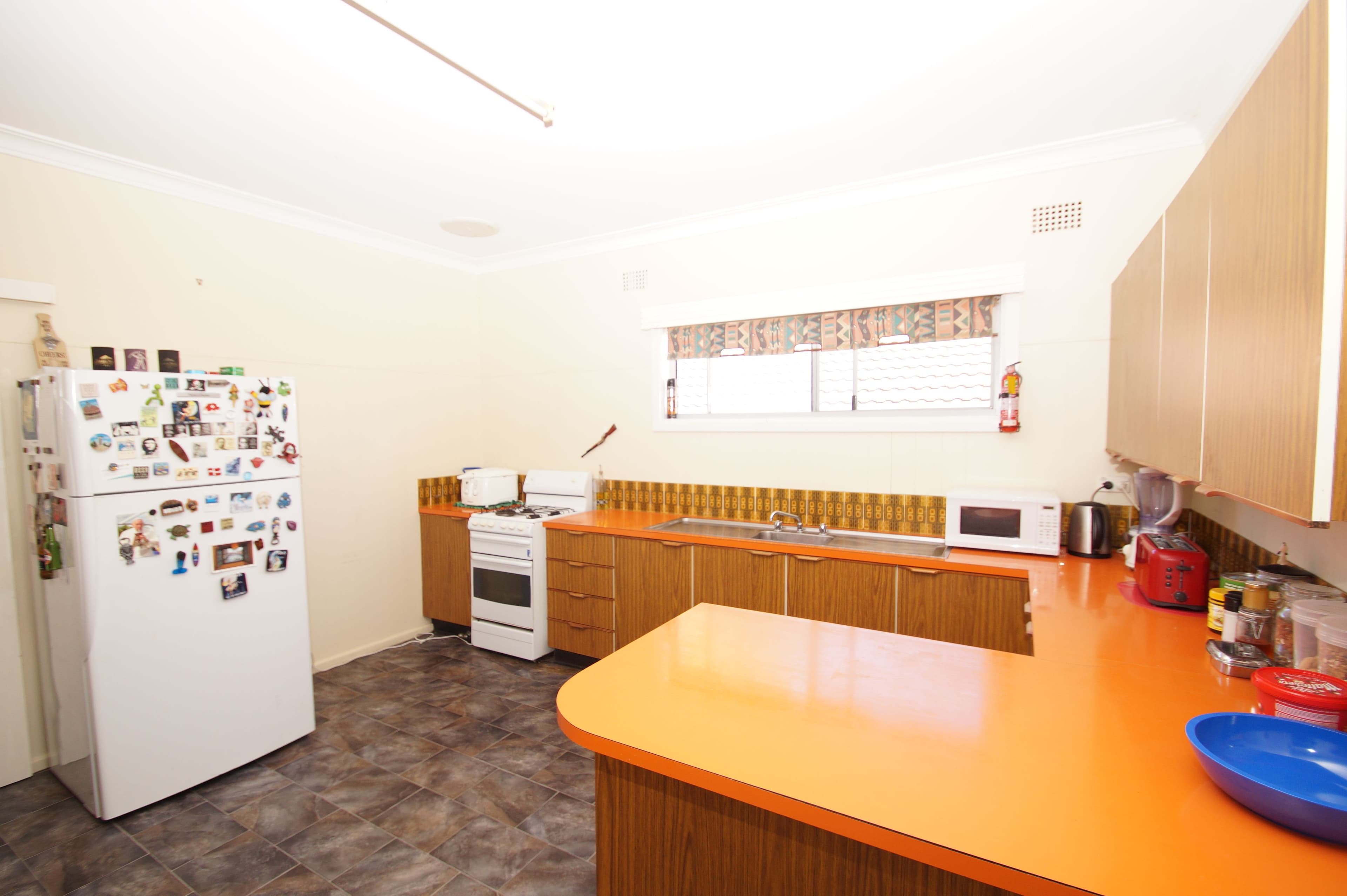 137 Jeffrey Street, Armidale - Thumbnail 2