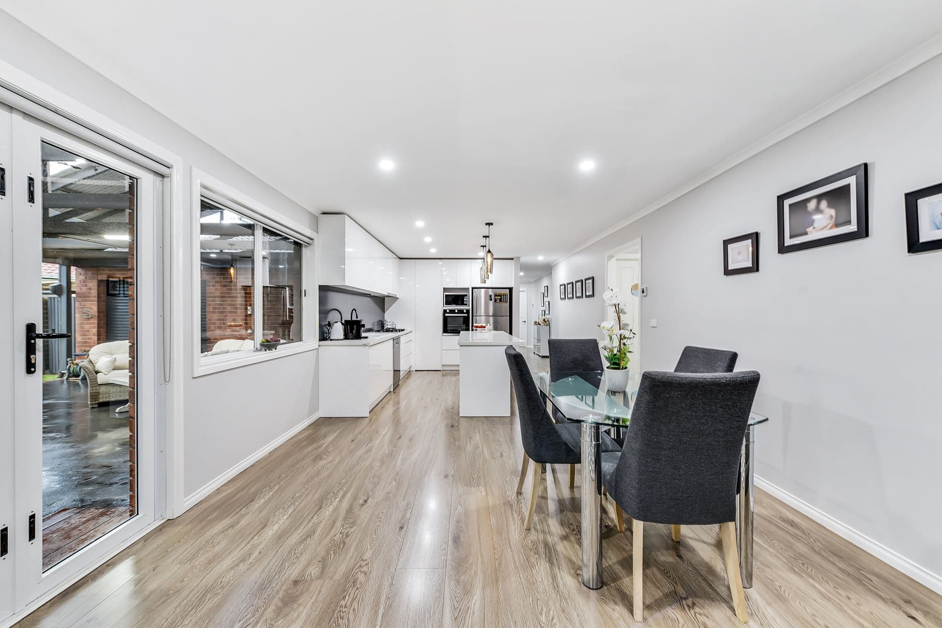 22 Balmaceda Court, Berwick VIC 3806, Berwick - Thumbnail 5