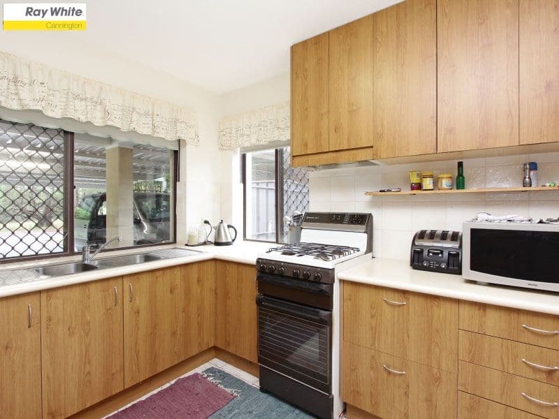 52 Marriamup Street, CANNINGTON WA 6107, Cannington - Thumbnail 3