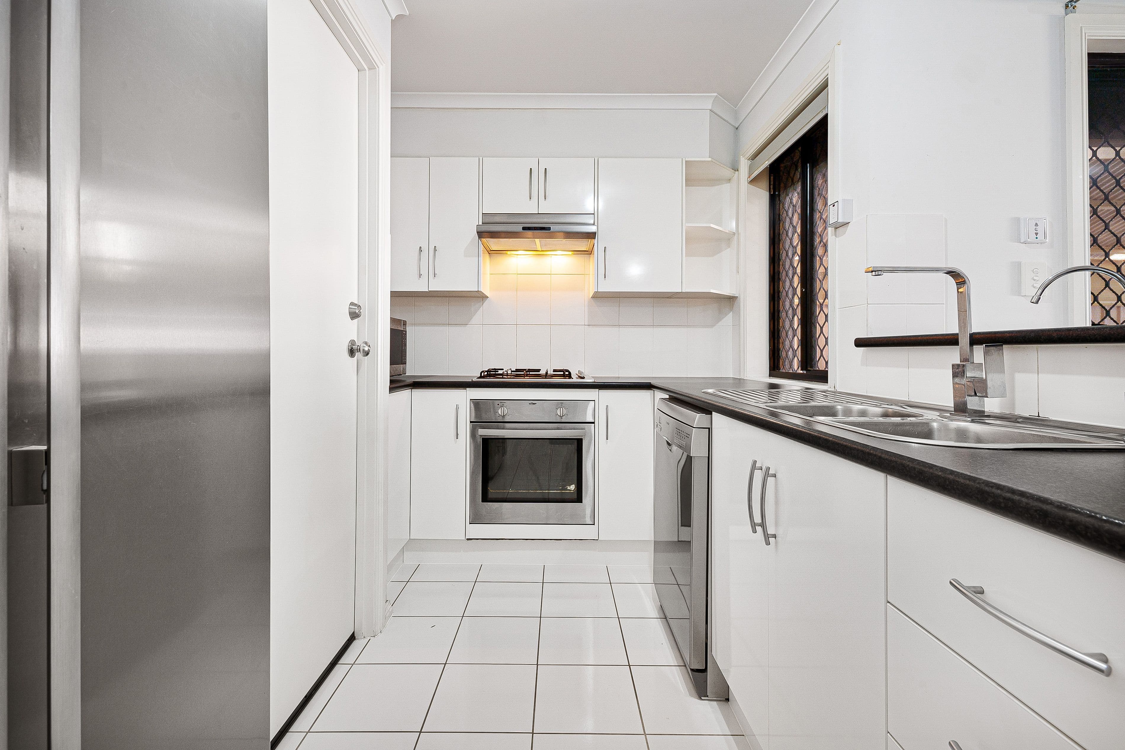 12 Leaf Street, Parafield Gardens SA 5107, Parafield Gardens - Thumbnail 8