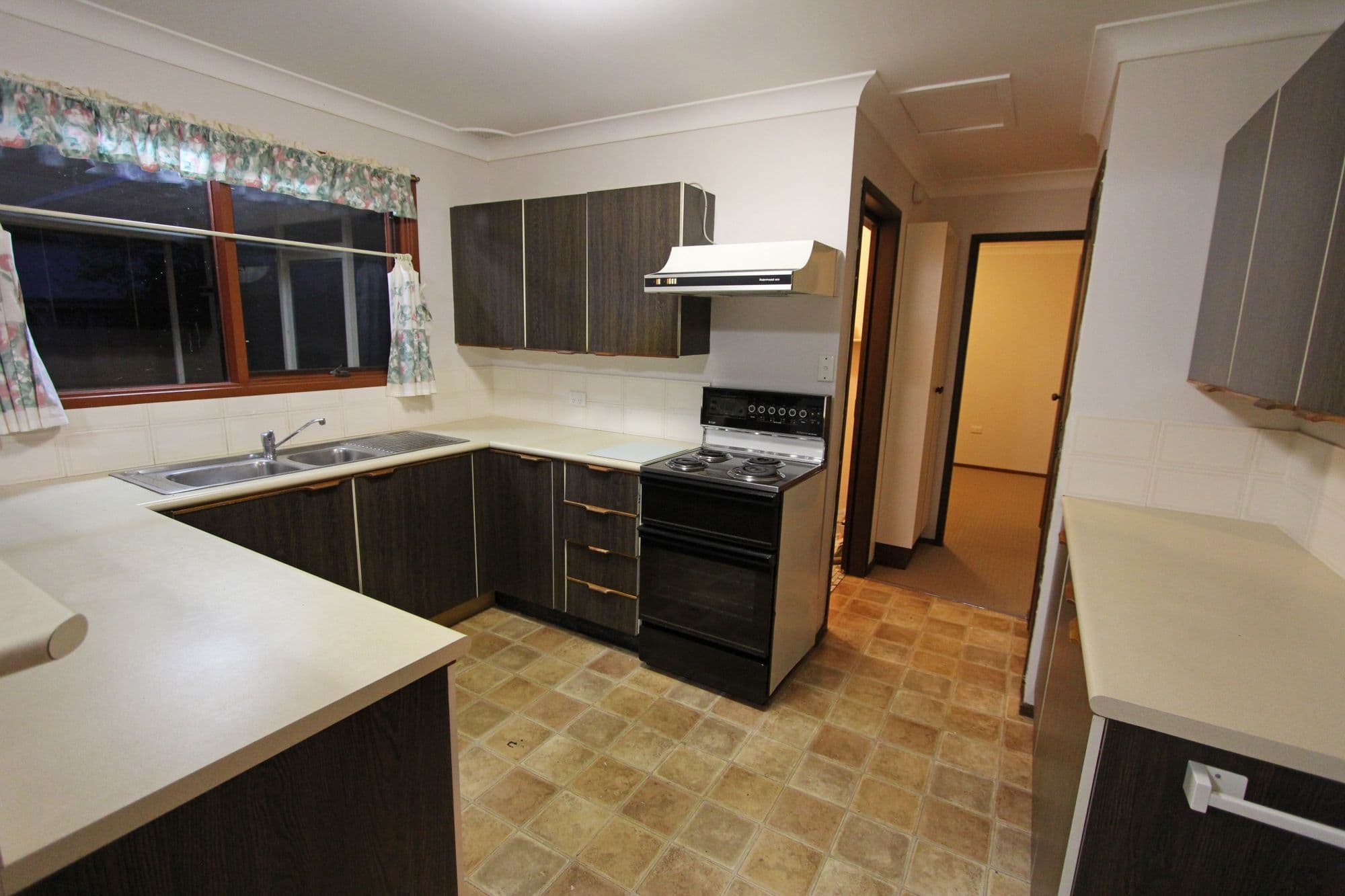 30 Lakin Street, BATEAU BAY NSW 2261, Bateau Bay - Thumbnail 6