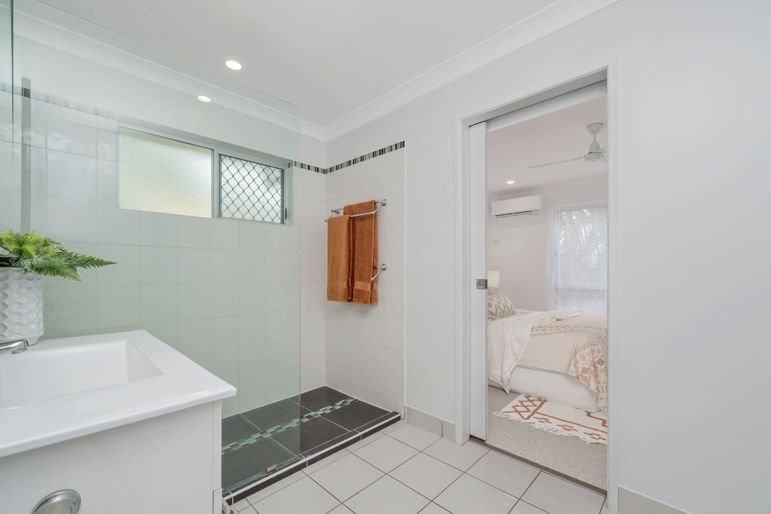 63 Kern Brothers Drive, Thuringowa Central QLD 4817, Thuringowa Central - Thumbnail 4