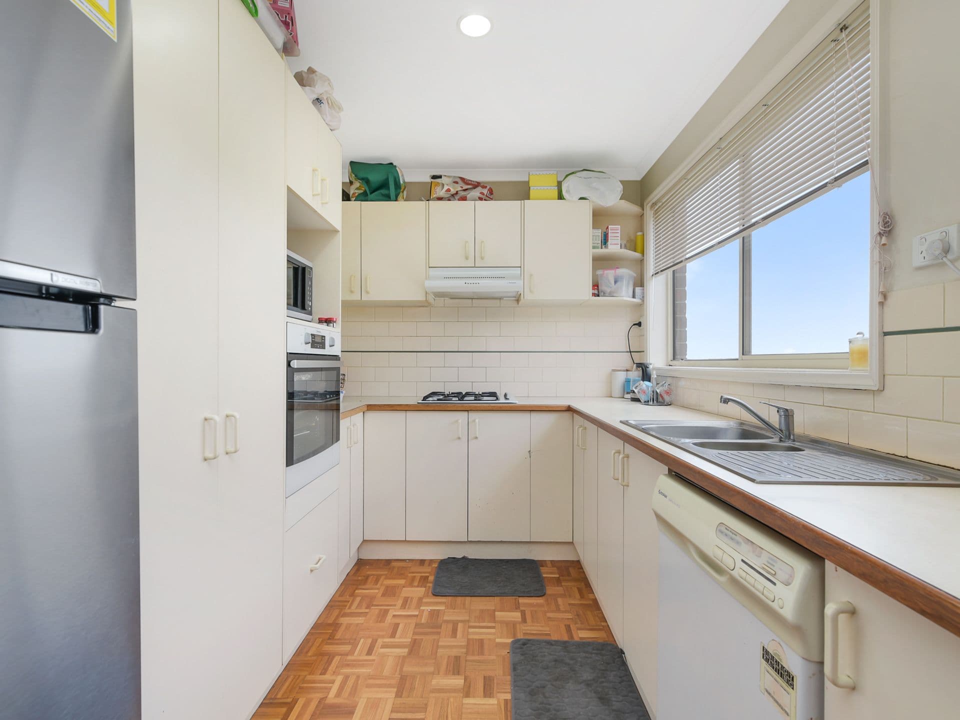 8 Monteith Crescent, Endeavour Hills VIC 3802, Endeavour Hills - Thumbnail 3