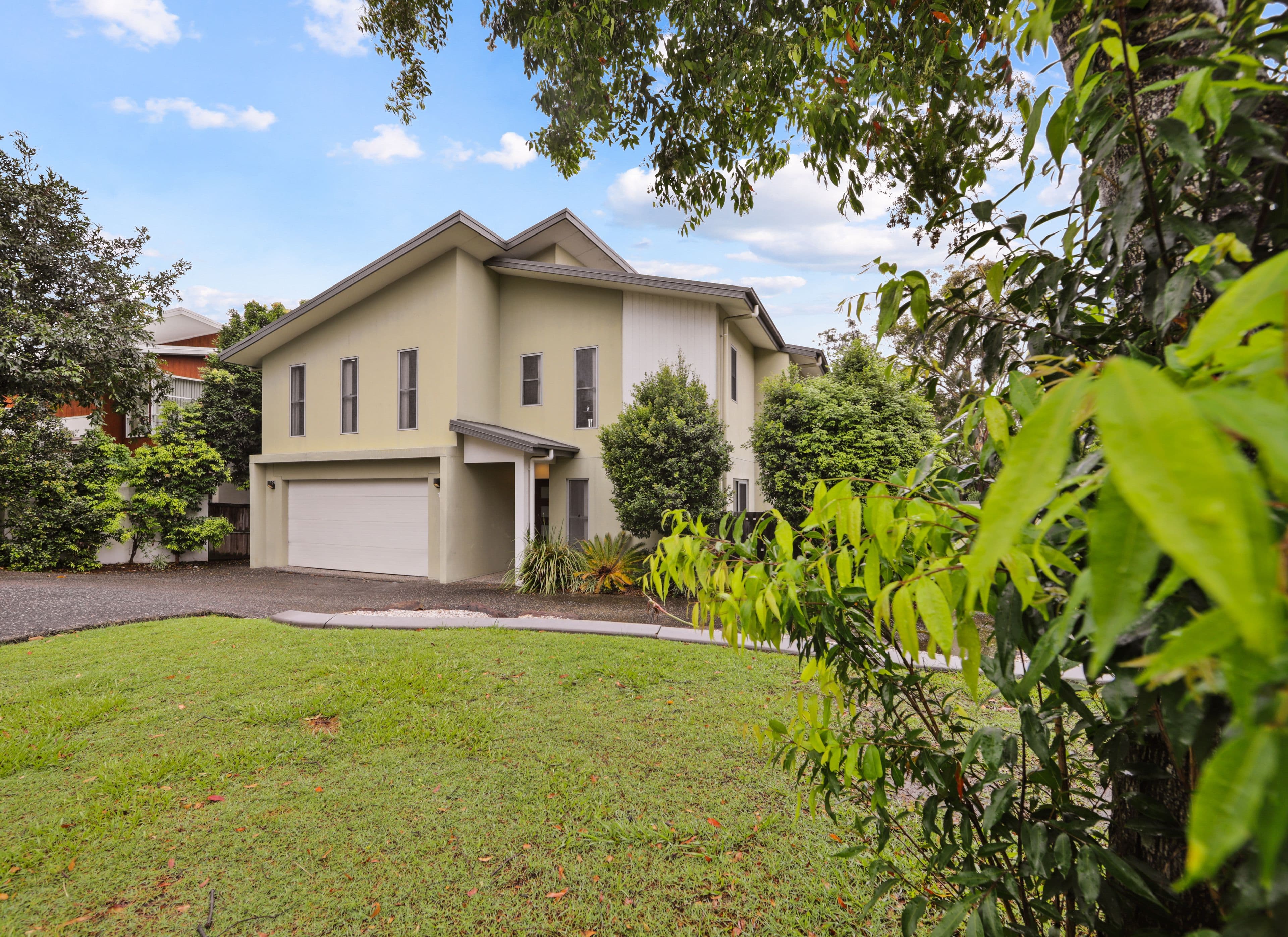 13 Andromeda Parade, Robina QLD 4226, Robina - Thumbnail 3