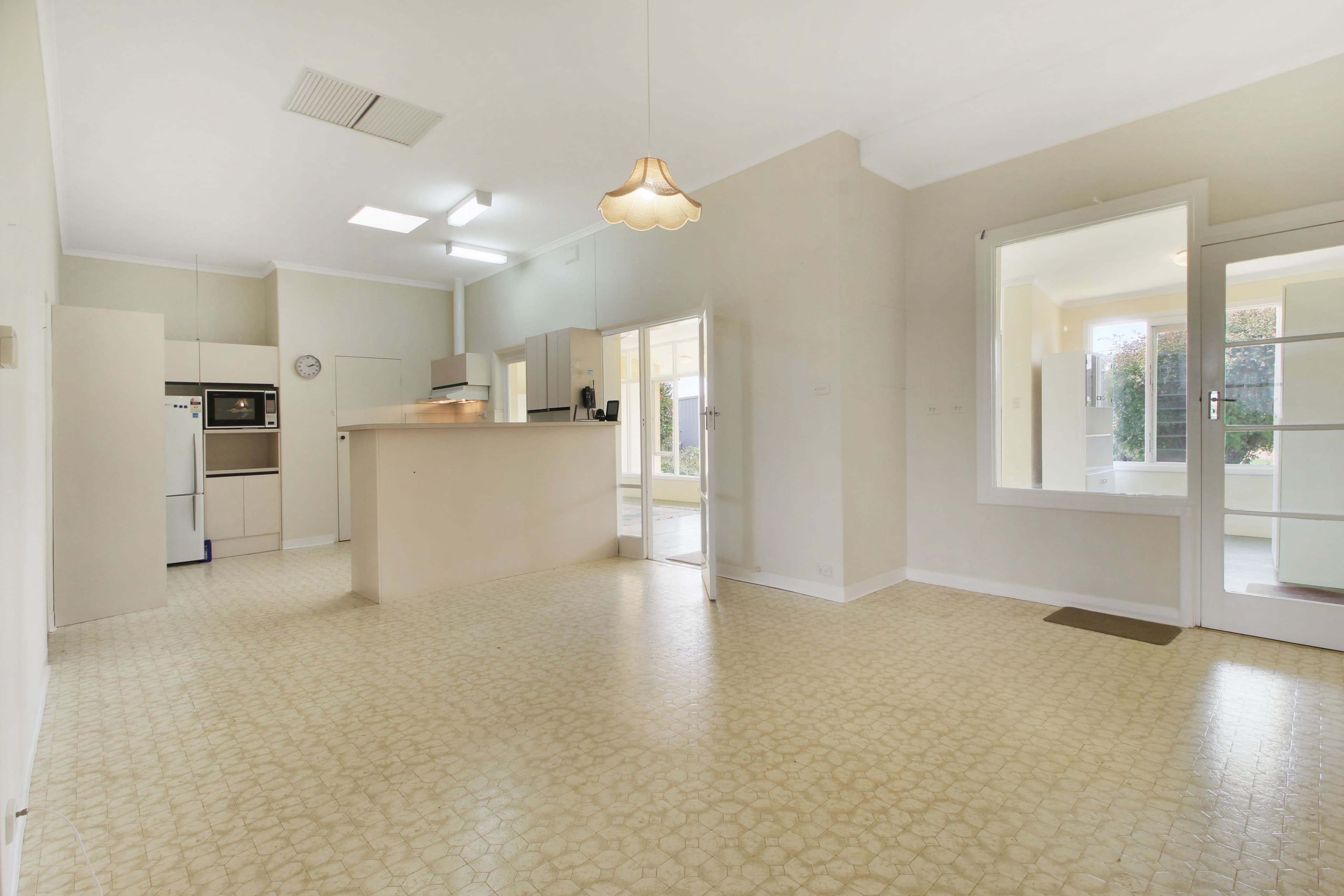 125 Twentyseventh Street, Renmark SA 5341, Renmark South - Thumbnail 6
