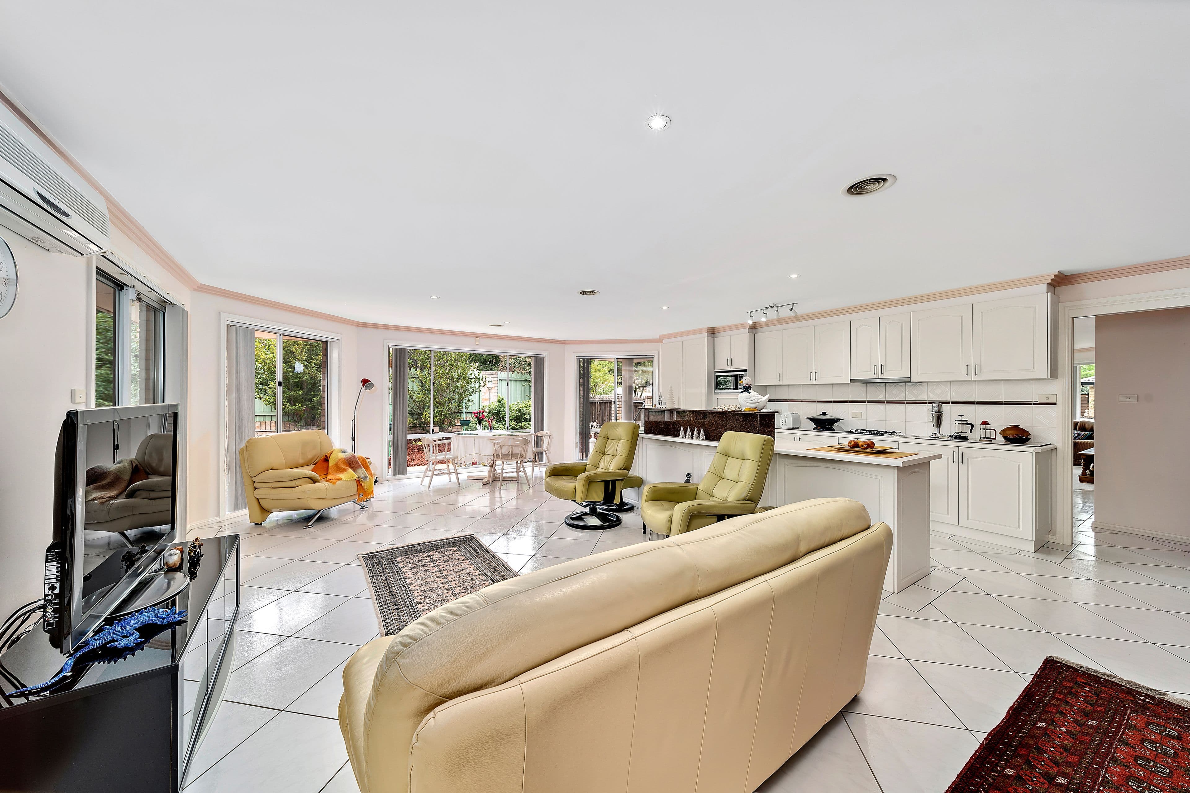 2 Cooloola Street, Amaroo ACT 2914, Amaroo - Thumbnail 7
