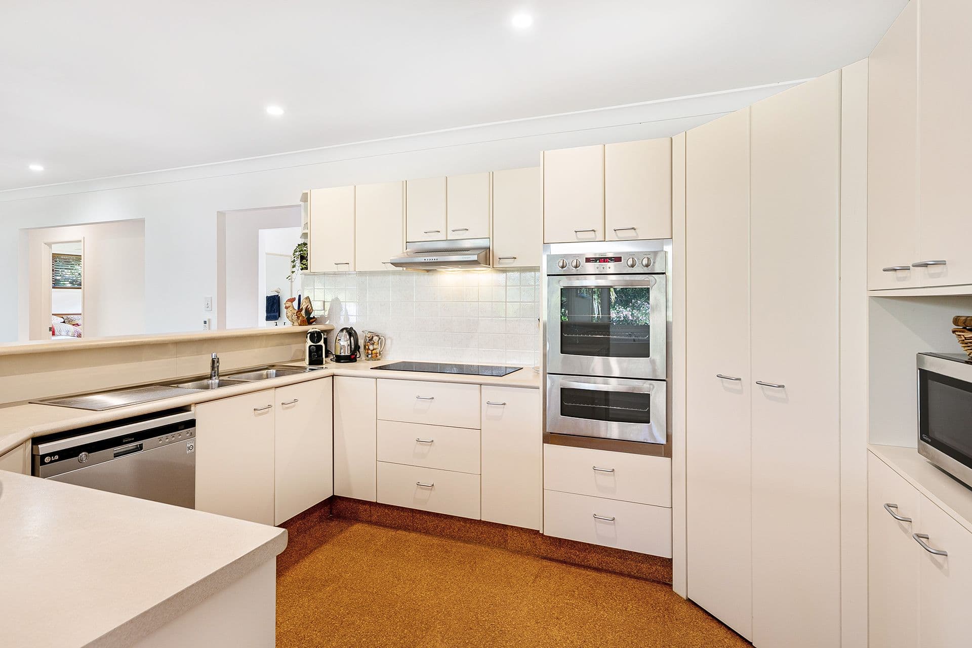 27 Licuala Drive, Tamborine Mountain QLD 4272, Tamborine Mountain - Thumbnail 4