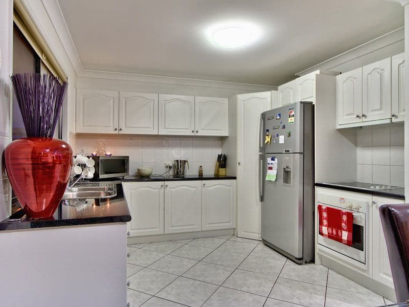 12 Greendale Way, CARINDALE QLD 4152, Carindale - Thumbnail 4