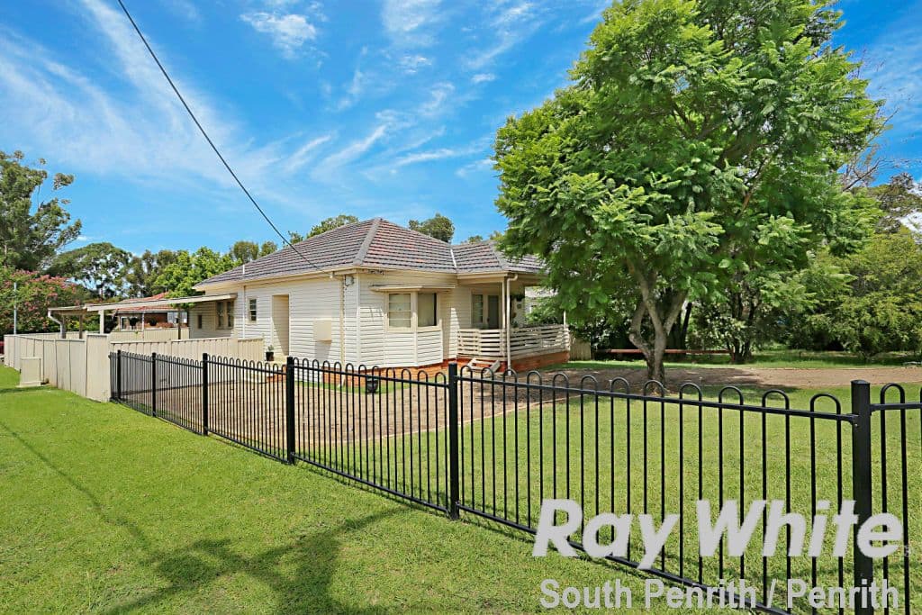 2 Heath Street, Kingswood NSW 2747, Kingswood - Image 1