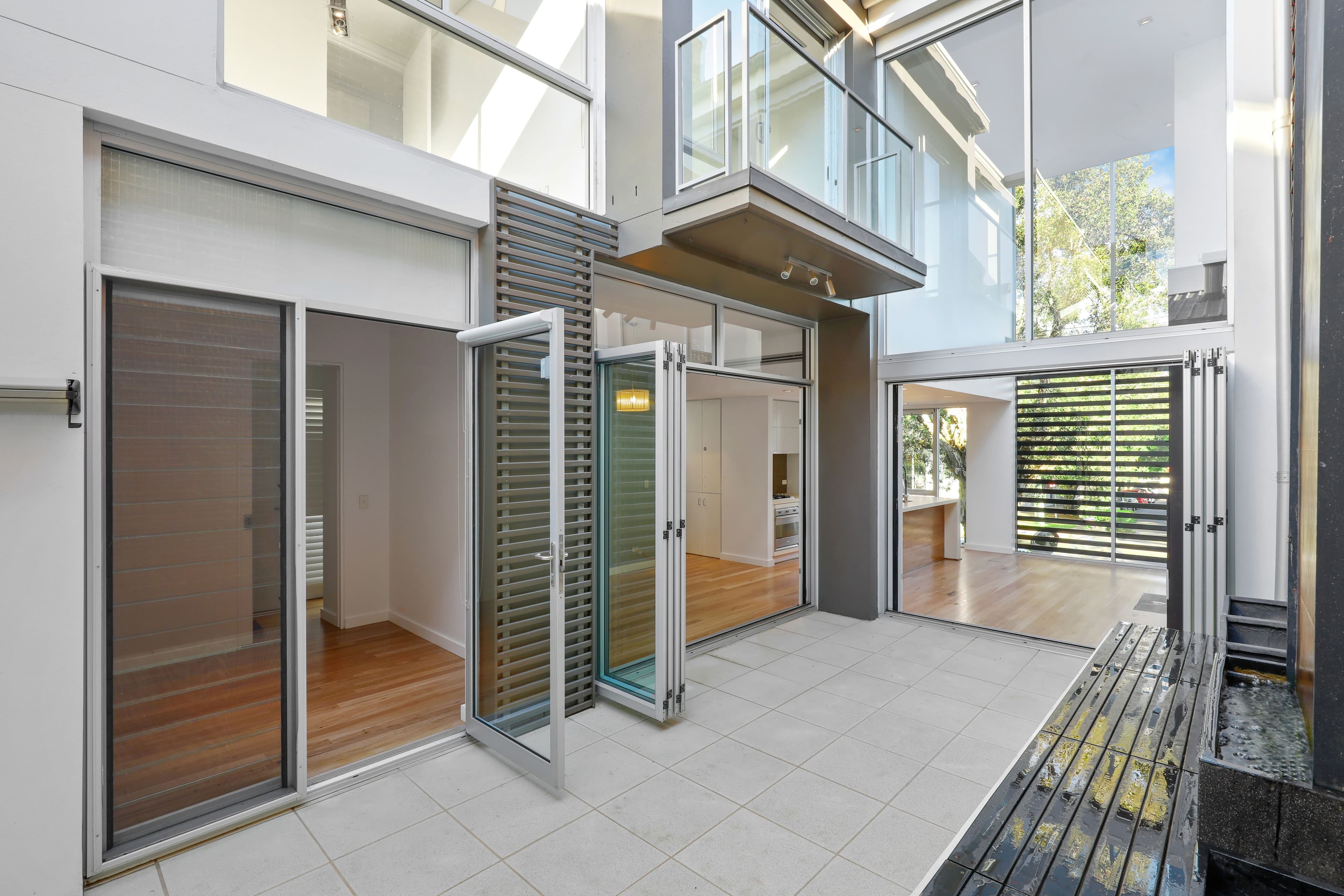 24 Beaconsfield Street, Alexandria - Thumbnail 4