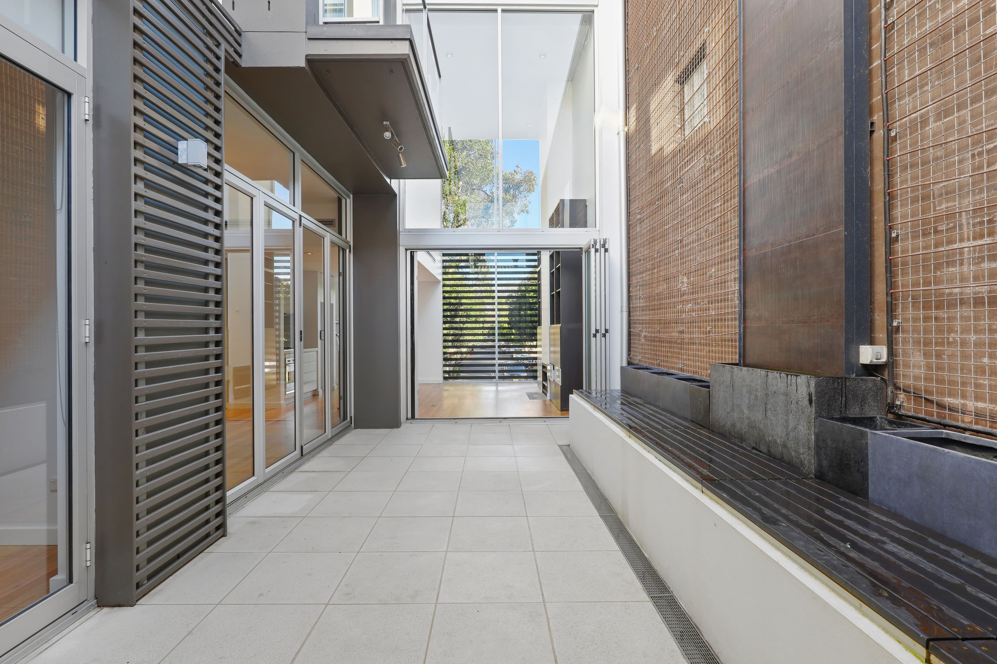 24 Beaconsfield Street, Alexandria - Thumbnail 5