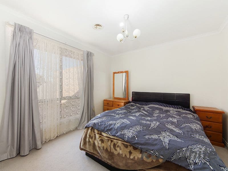 2 Magnus Street, St Albans VIC 3021, St Albans - Thumbnail 5