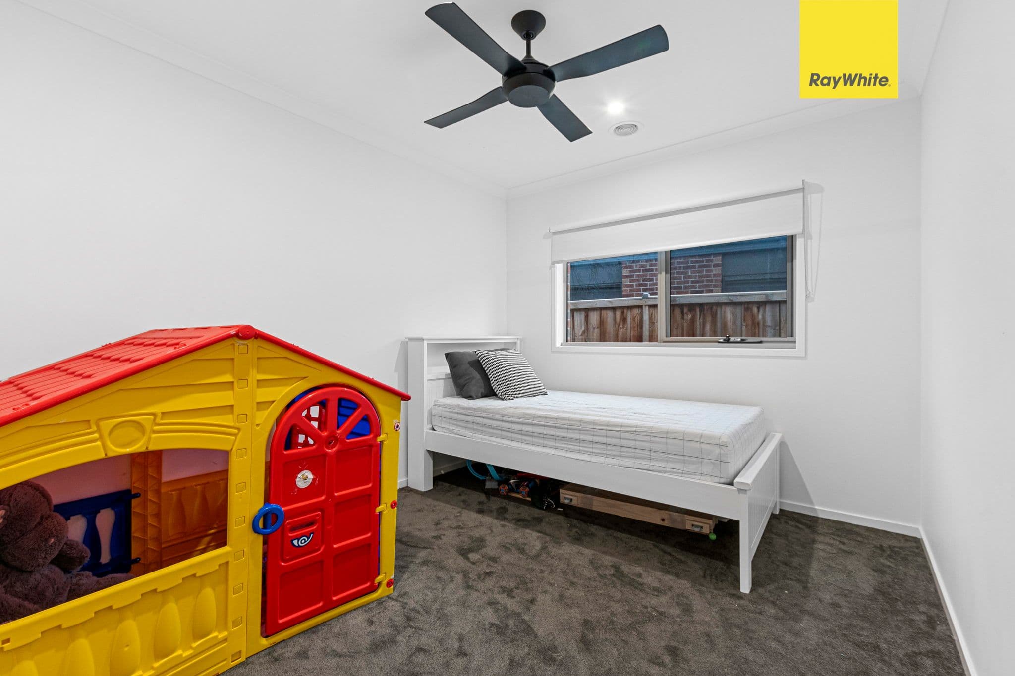 18 Barclay Street, THORNHILL PARK VIC 3335, Thornhill Park - Thumbnail 6