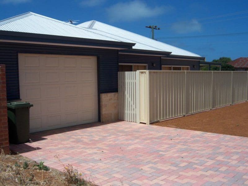 112 Burges Road, BEACHLANDS WA 6530, Beachlands - Thumbnail 2
