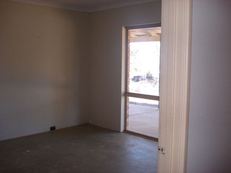 31 Longva Road, MORESBY WA 6530, Moresby - Thumbnail 2