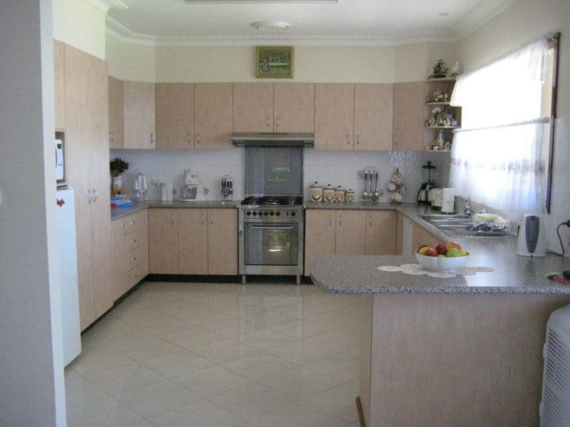 37 Eldridge Road, GREYSTANES NSW 2145, Greystanes - Thumbnail 3