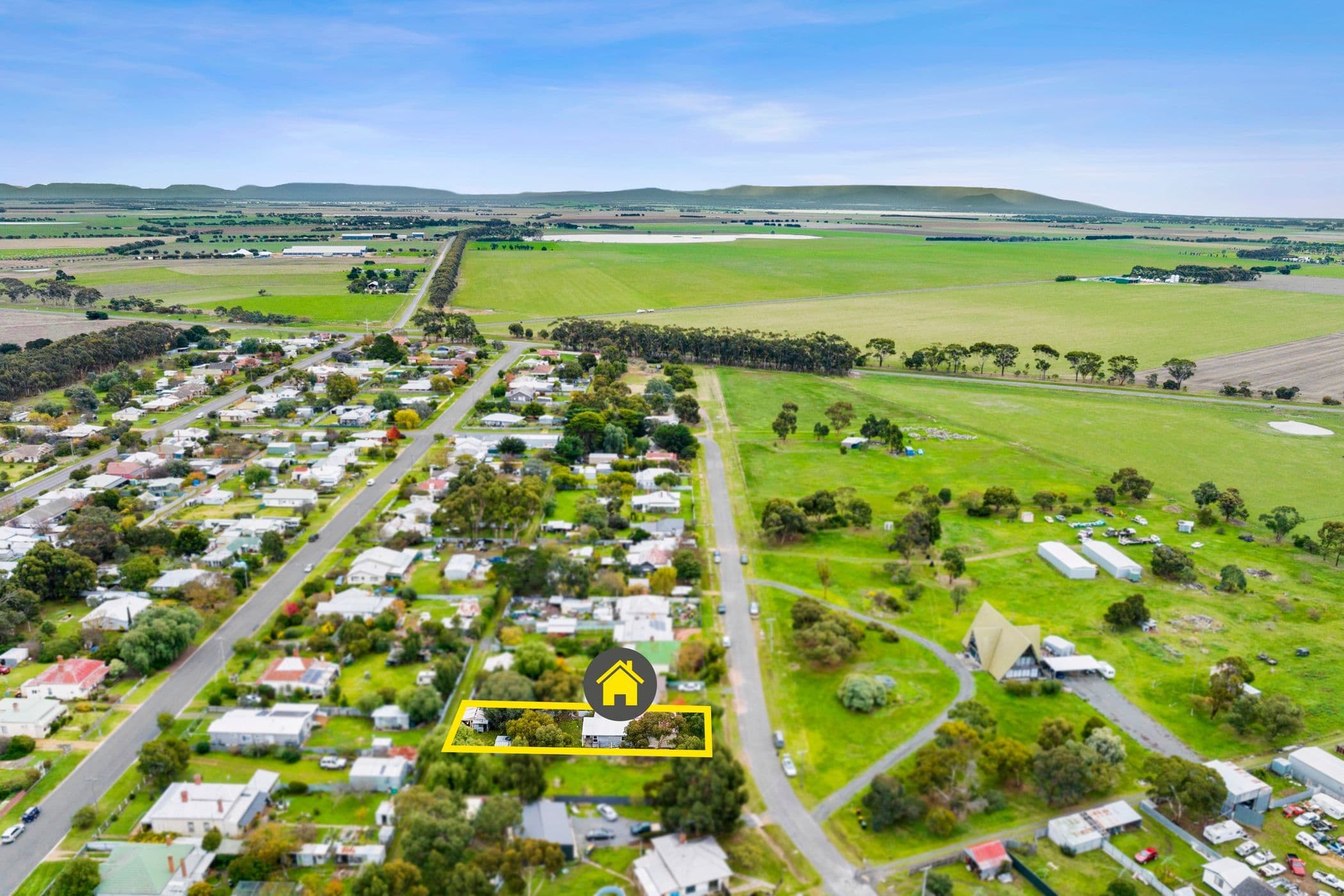 8 Wileman Street, Willaura VIC 3379, Willaura - Thumbnail 4