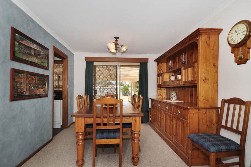 11 Kneebone Street, BONYTHON ACT 2905, Bonython - Thumbnail 3