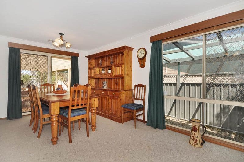 11 Kneebone Street, BONYTHON ACT 2905, Bonython - Thumbnail 4