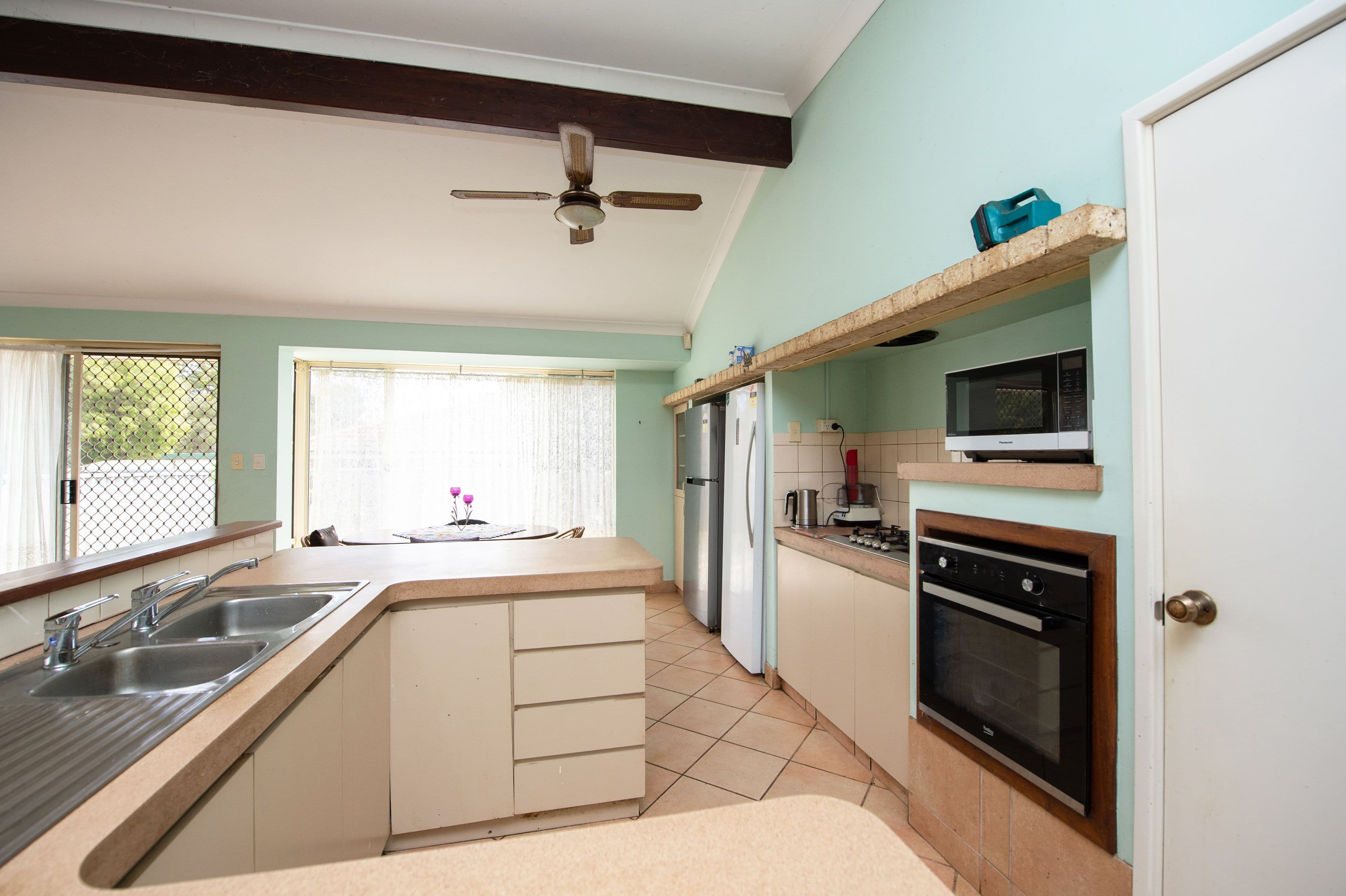 4 Protea Pass, Glen Iris WA 6230, Glen Iris - Thumbnail 2