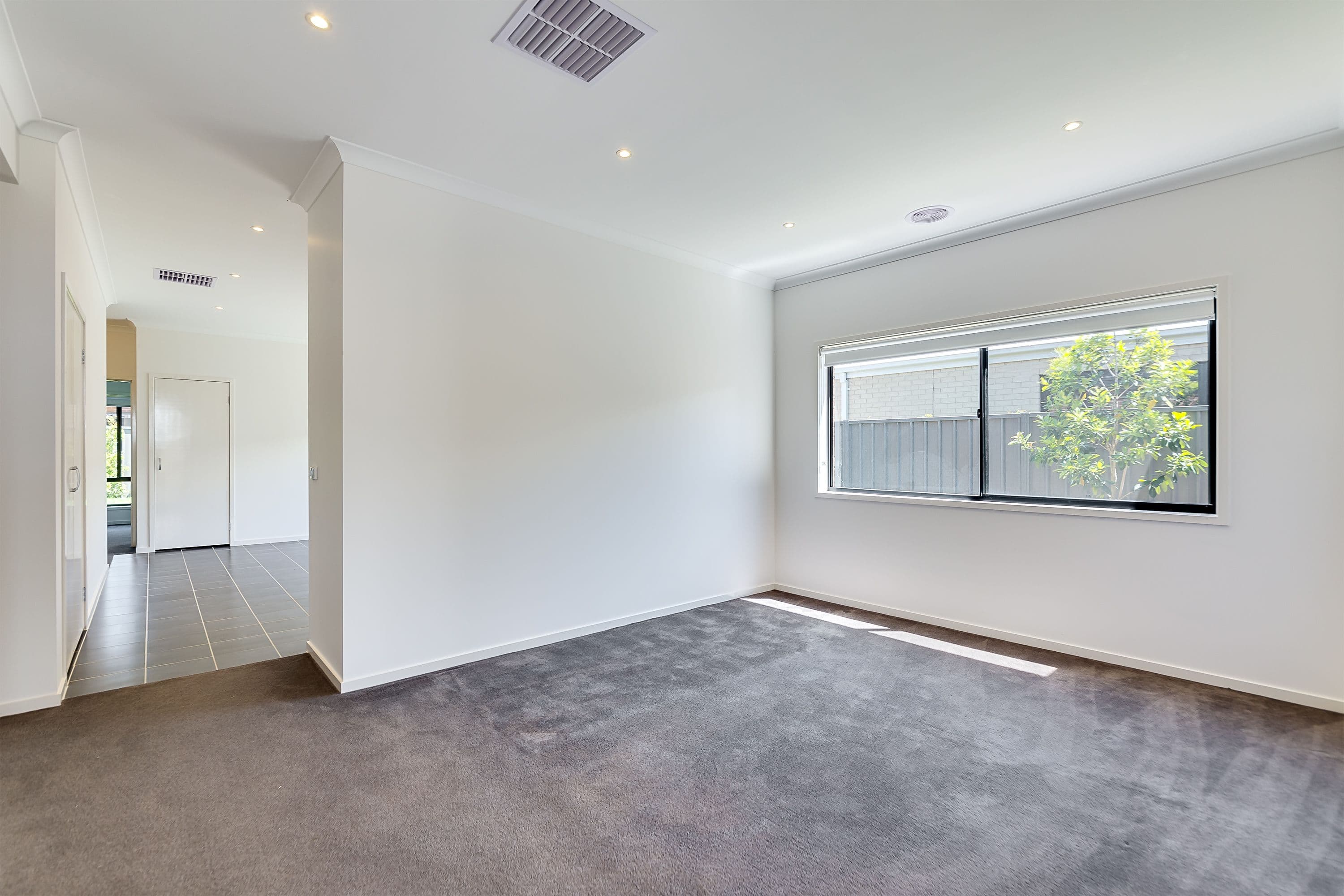 1007 Leakes Road, Tarneit VIC 3029, Tarneit - Thumbnail 2