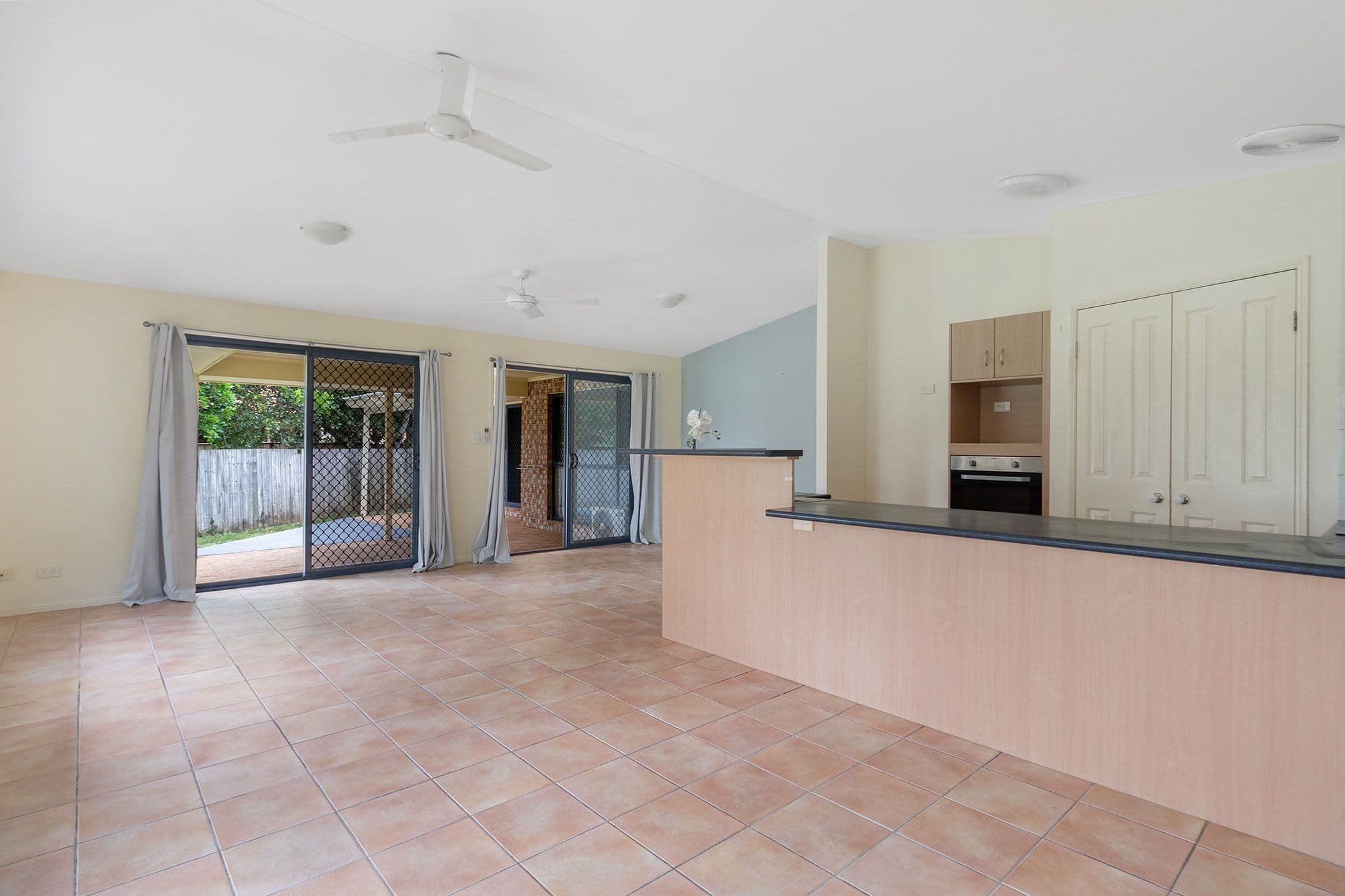 17 Fairway Drive, Meadowbrook QLD 4131, Meadowbrook - Thumbnail 4