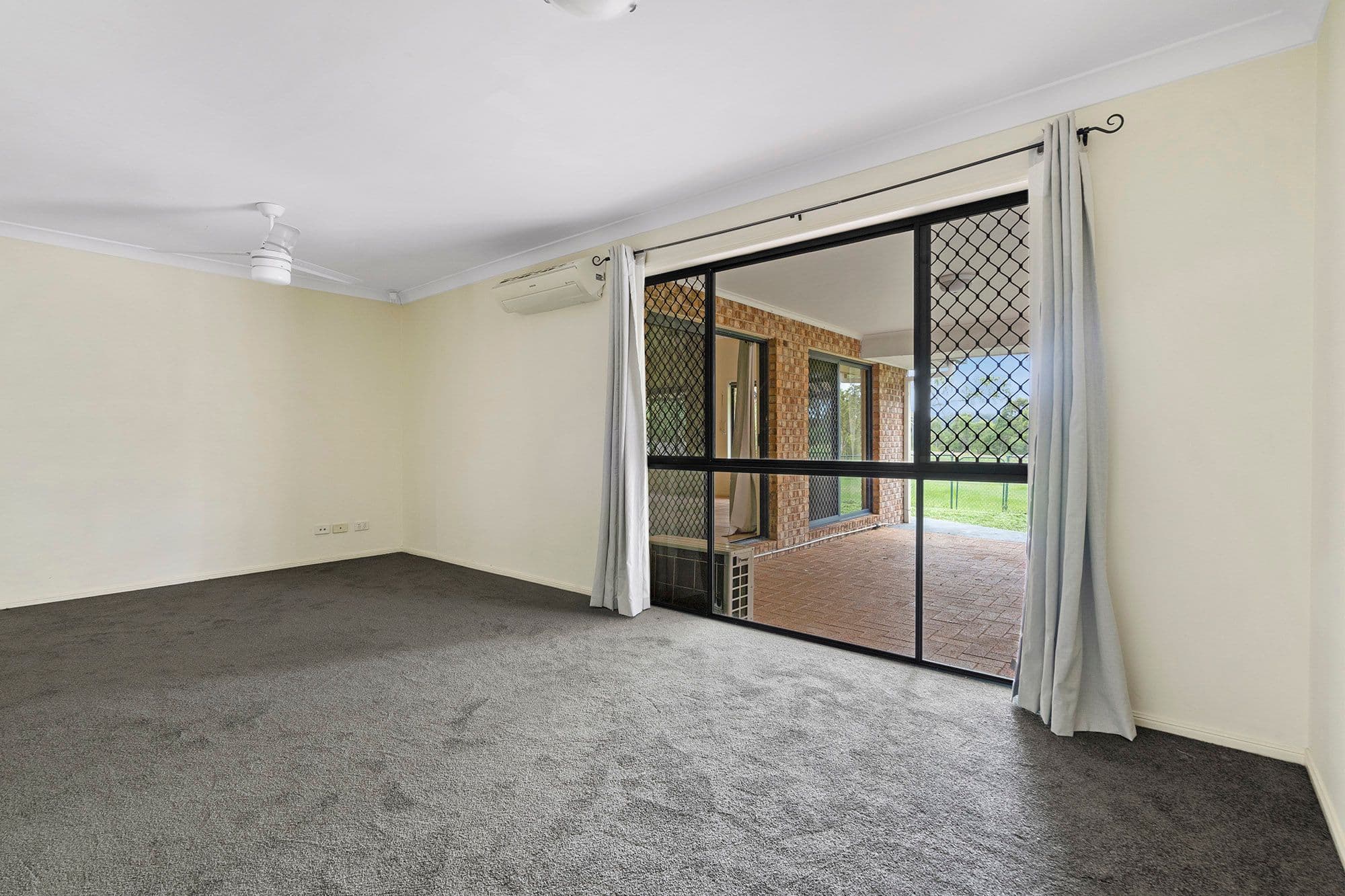 17 Fairway Drive, Meadowbrook QLD 4131, Meadowbrook - Thumbnail 6