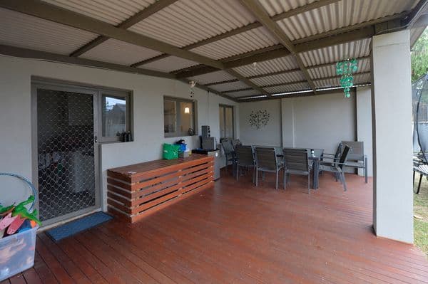 32 CENTAURUS Street, Rockingham WA 6168, Rockingham - Image 1