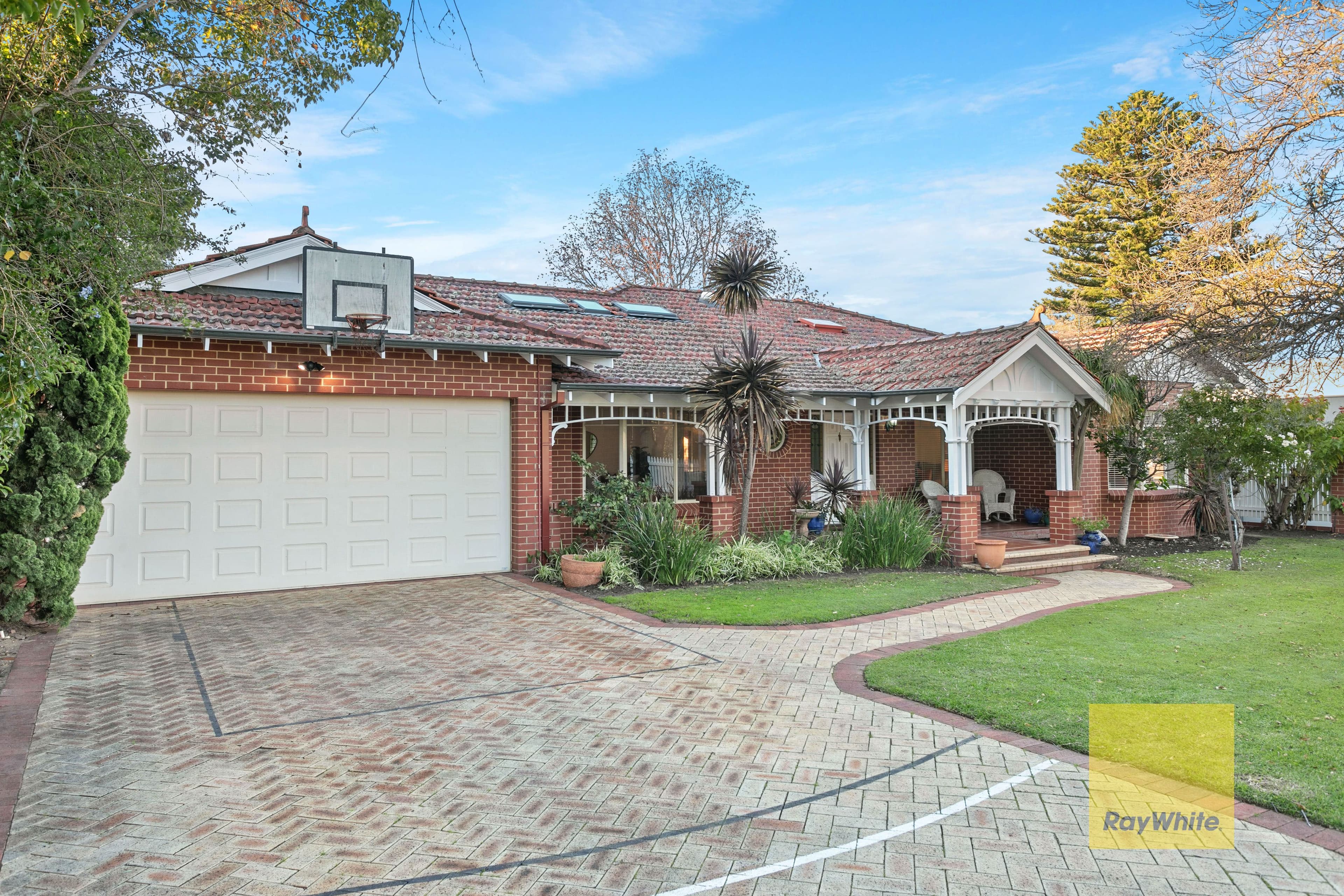 26 Peebles Road, Floreat WA 6014, Floreat - Thumbnail 2