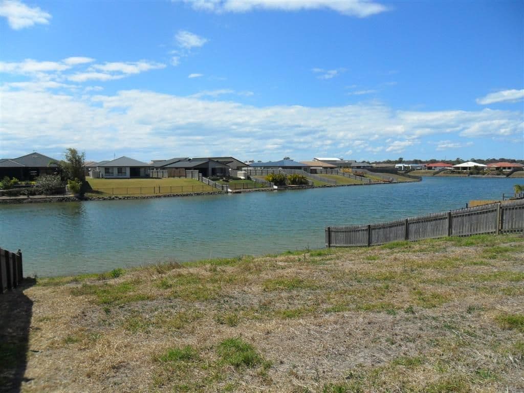 51 Endeavour Way, ELI WATERS QLD 4655, Eli Waters - Thumbnail 3