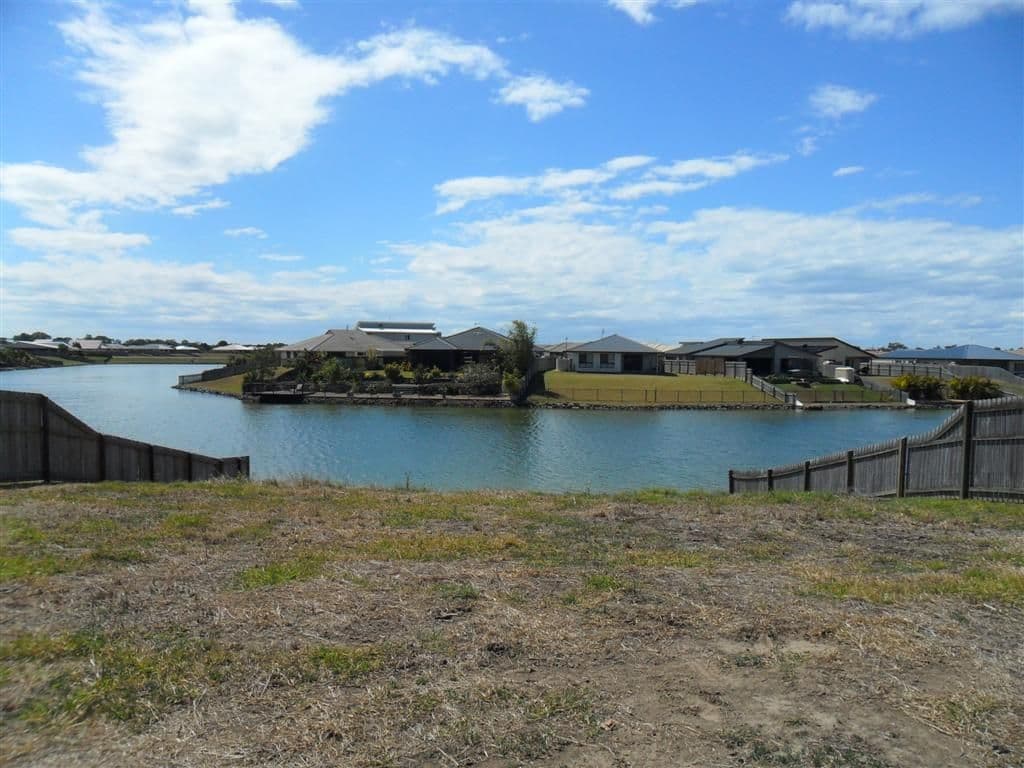 51 Endeavour Way, ELI WATERS QLD 4655, Eli Waters - Thumbnail 4