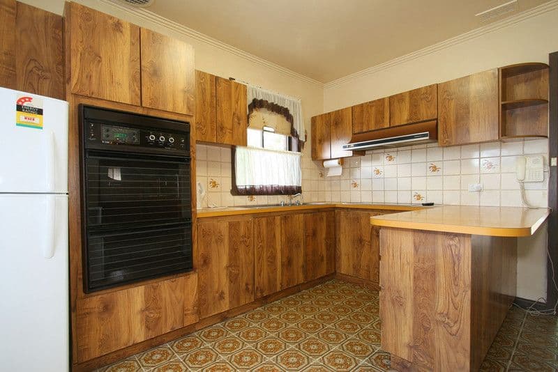 5 Tandara Court, CHADSTONE VIC 3148, Chadstone - Thumbnail 4