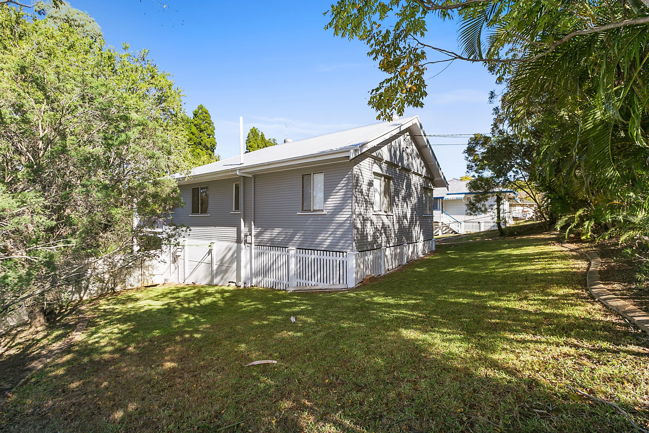 19 Diamond Street, Holland Park QLD 4121, Holland Park - Thumbnail 8