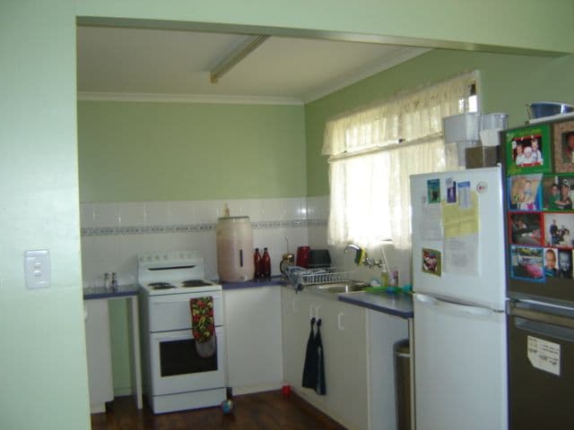 5 Queen Street, KINGSTHORPE QLD 4400, Kingsthorpe - Thumbnail 3