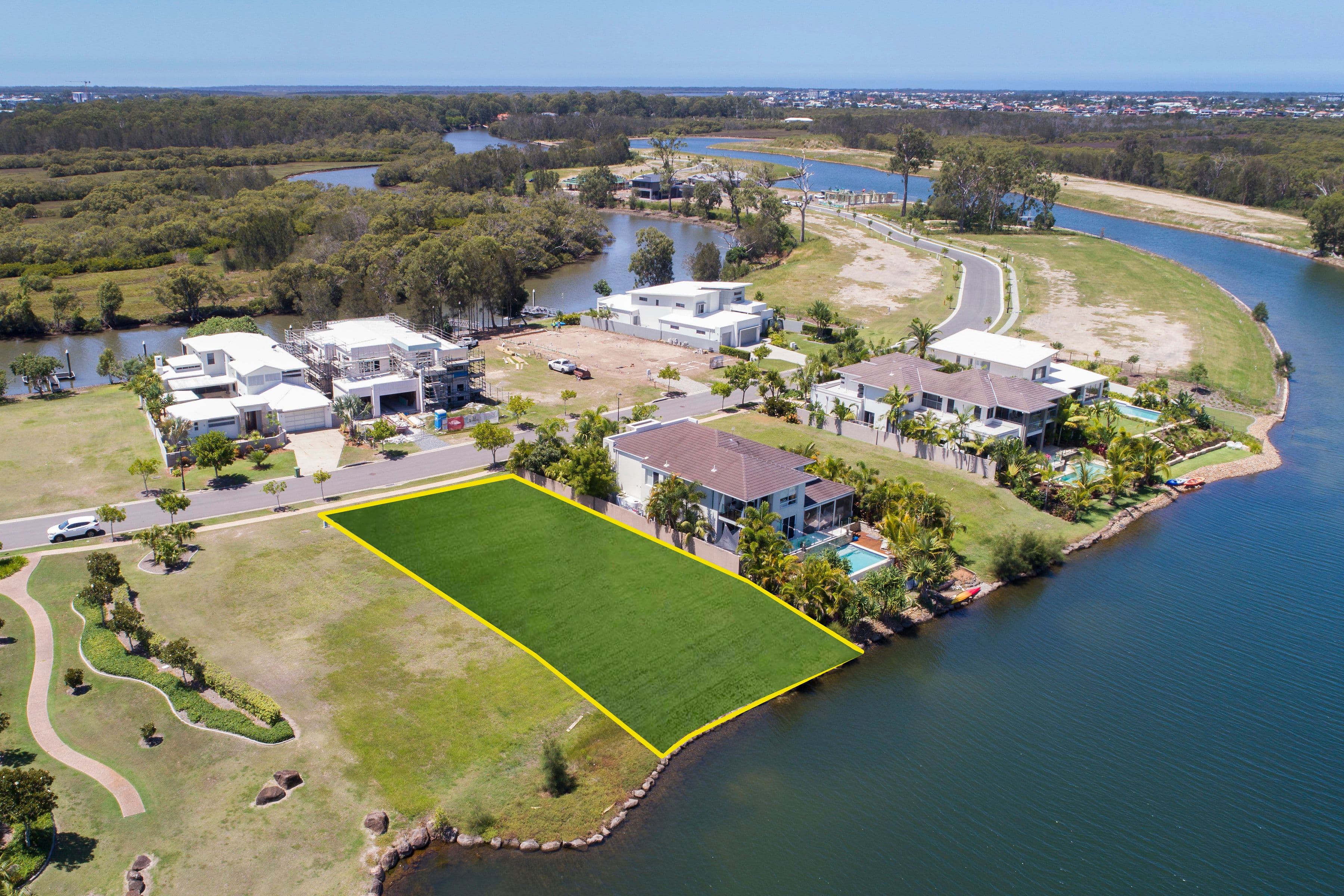 43 Serenity Boulevard, Helensvale QLD 4212, Helensvale - Thumbnail 5