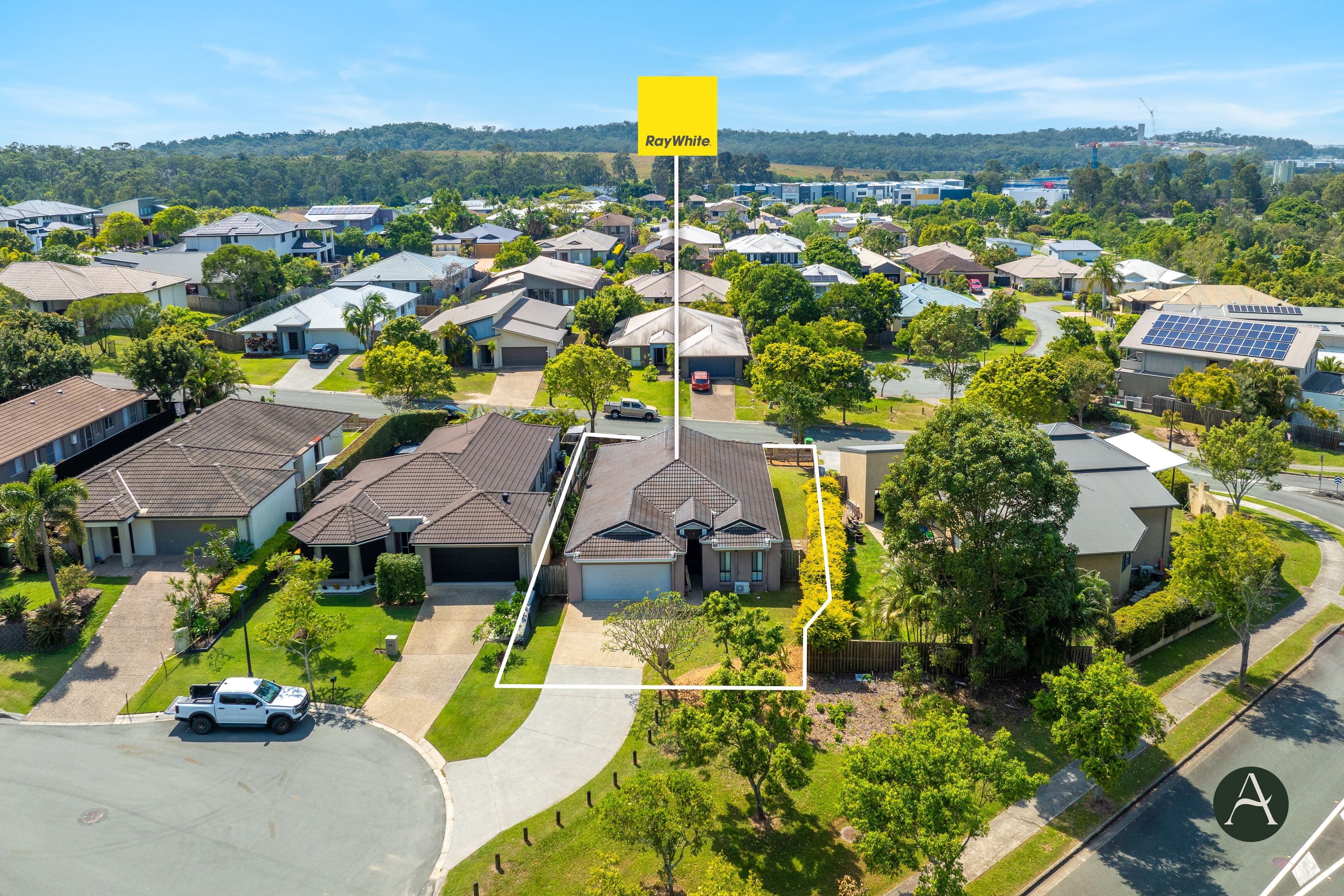 24 Starush Court, Upper Coomera QLD 4209, Upper Coomera - Thumbnail 2